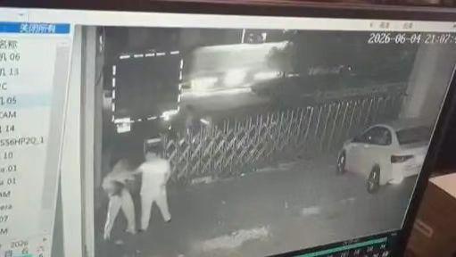 法治观察｜校园欺凌法律解读：受害者如何寻求法律保护